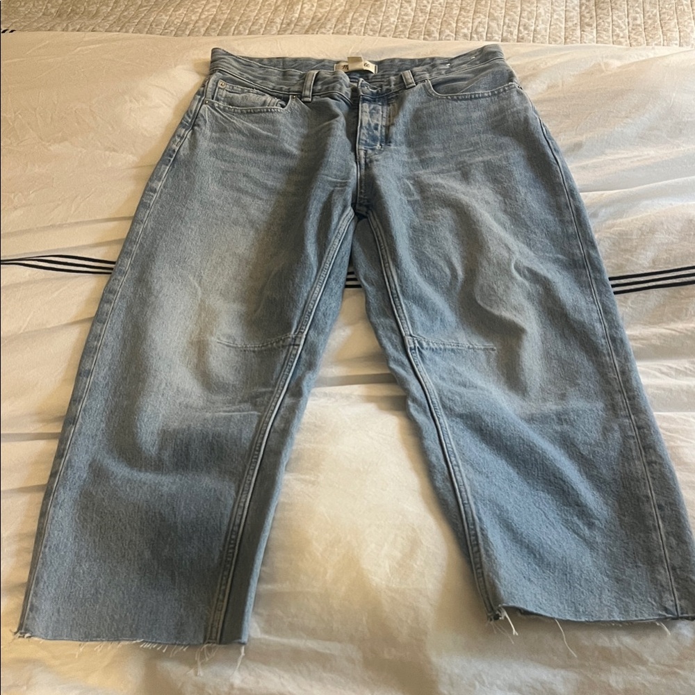 Madewell petite darted barrel leg jean